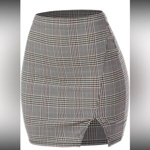 Black and white plaid mini skirt